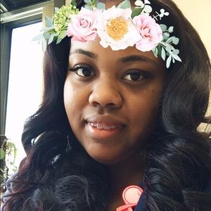 Meet your Posher, Ariel